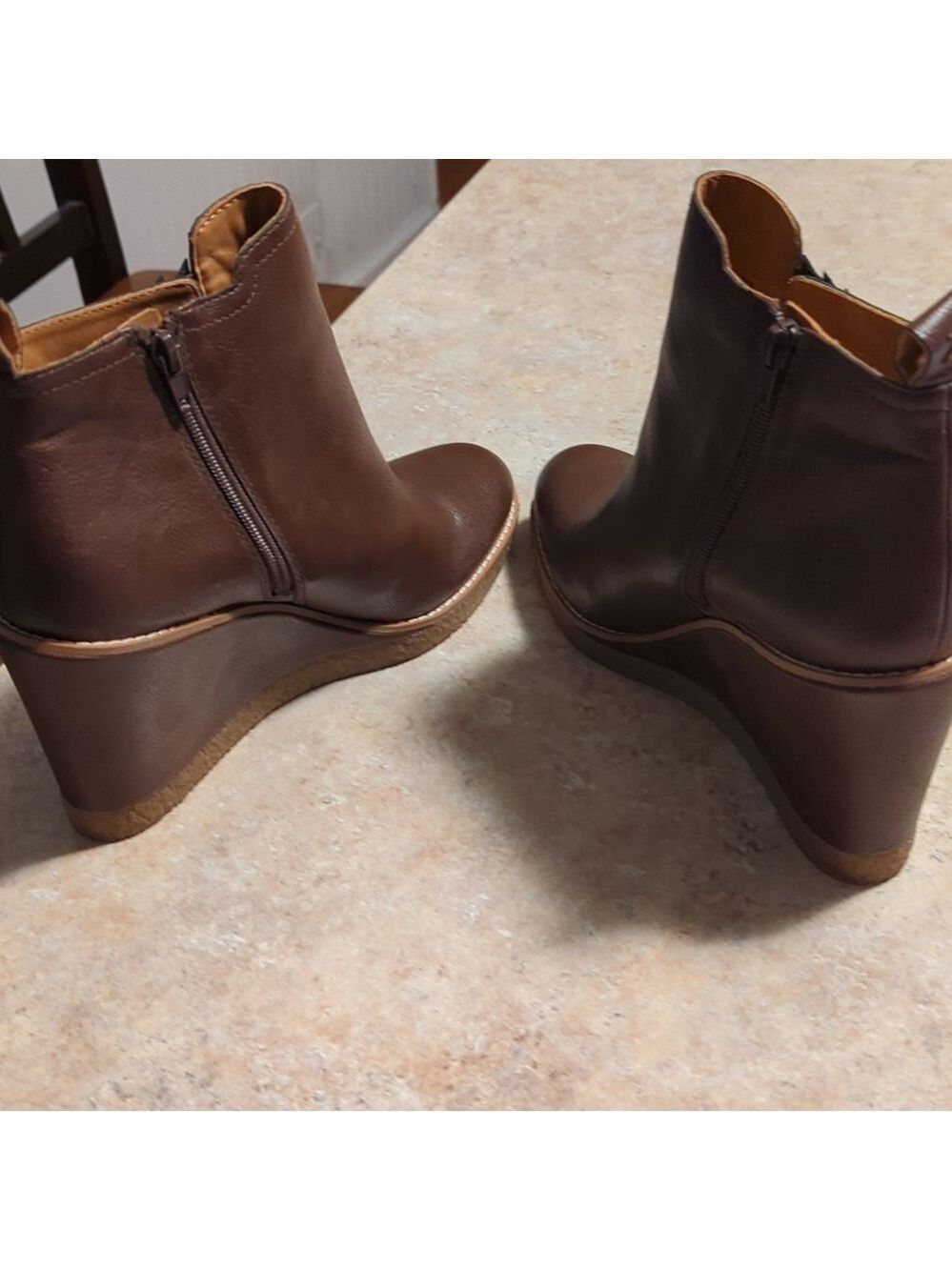 Zodiac Brown Wedge Ankle Boots Women's Size 10 - Picture 8 of 13